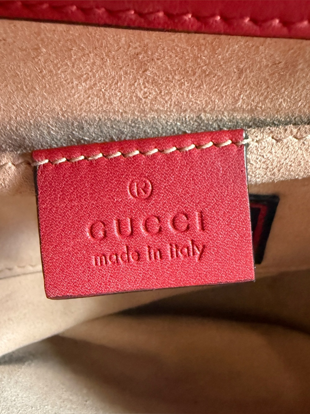 Gucci Red Cowhide Star bag (Limited Edition) - Picture 2 of 9